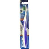 Oral B Proexpert Crossaction Super.clean 35 mittel